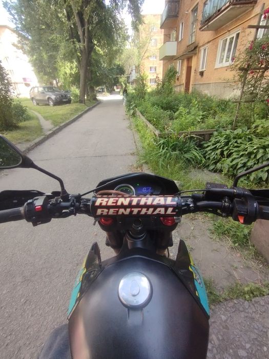 Продам мотоцикл shineray 250 6c