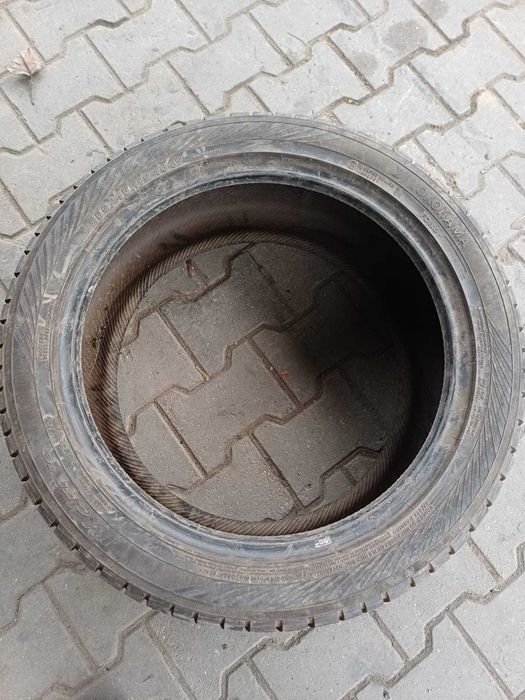 Шини Yokohama V-Drive 255/45 R19 ідеальний стан без порізів та тріщин