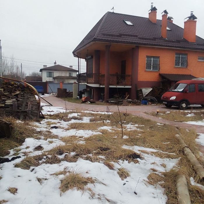 Продається коттедж,Нові Петрівці.Польовий.Новий,ніхто не жив.Моноліт.