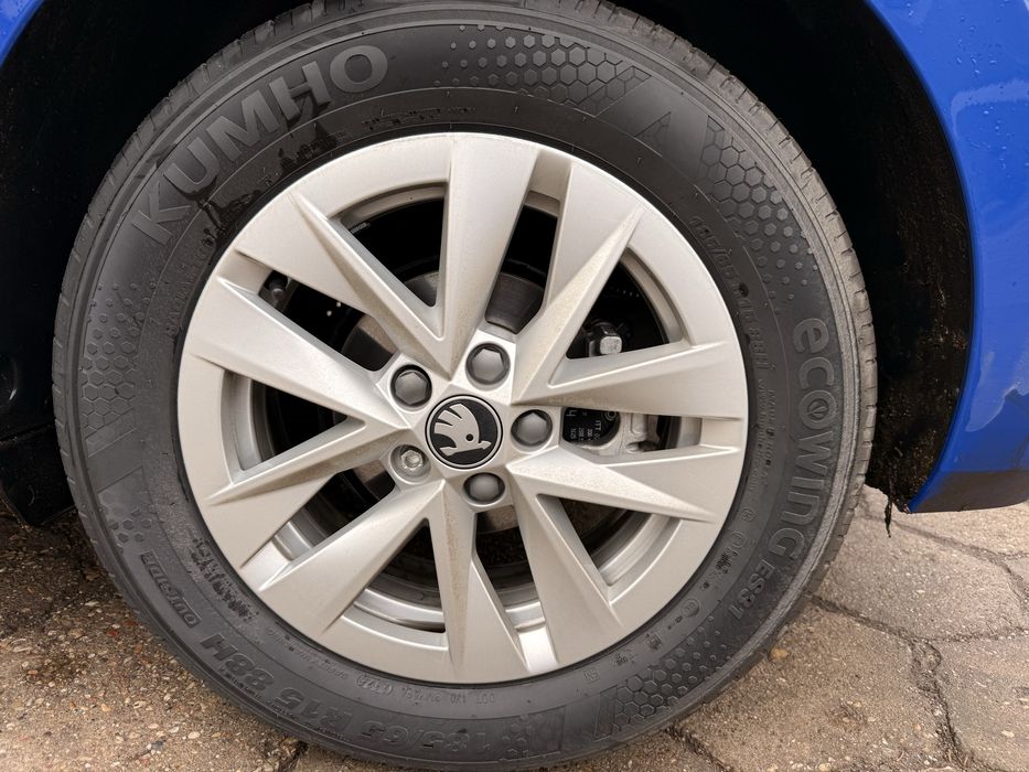Komplet letnich opon - nowe KUMHO ECOWING es31