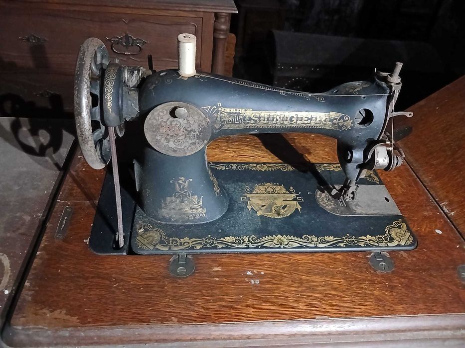 Mesa de máquina de costura singer