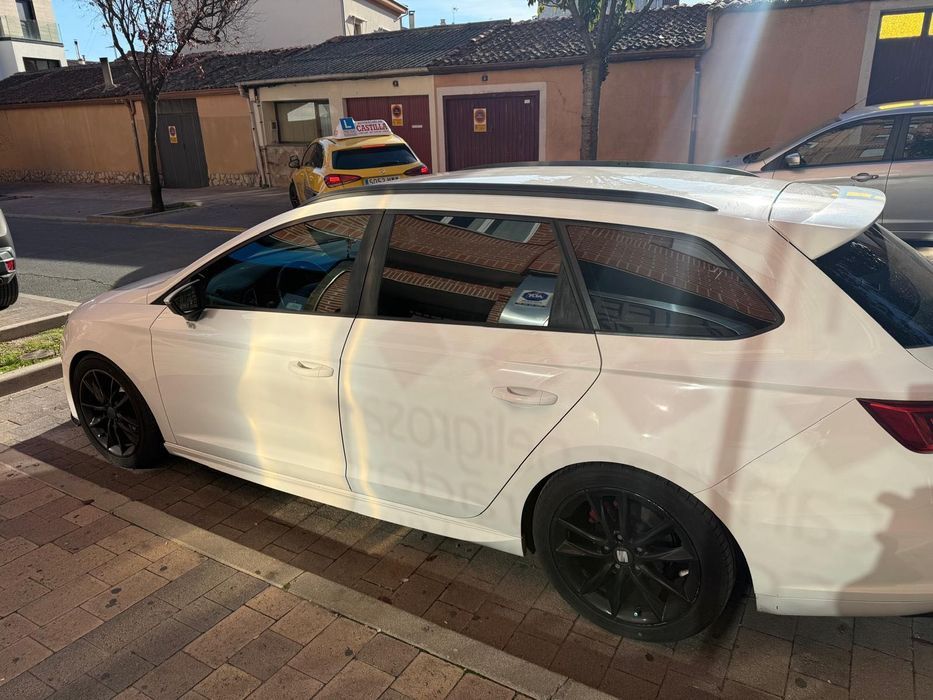 Vendo Seat Leon 5F TDI 2015 LER