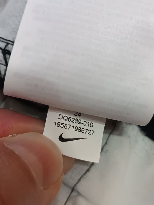 Продам мужские шеи Таны Nike cargo