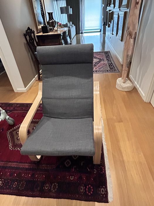Cadeirão POÄNG, do Ikea em perfeito estado, com pouco uso.