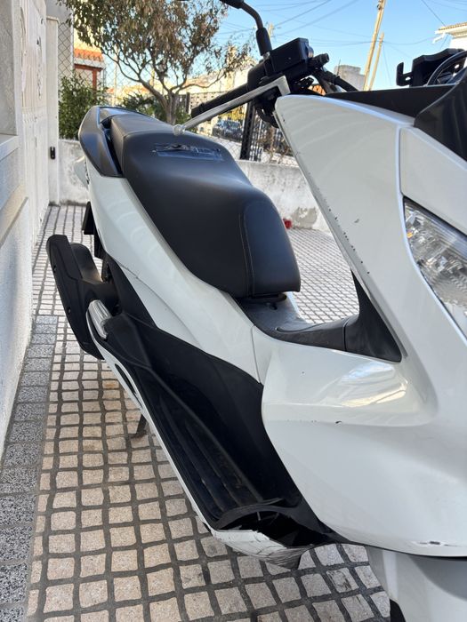 Honda Pcx 2016.