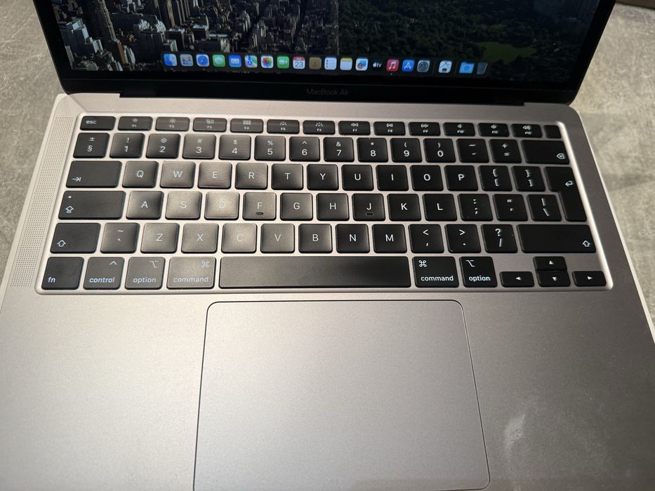 Macbook air 13 2020 ram 8gb 256gb dysk