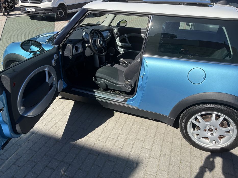 Mini Cooper R50 1.6