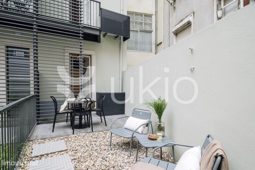 Apartamento T1 com terraço em Anjos