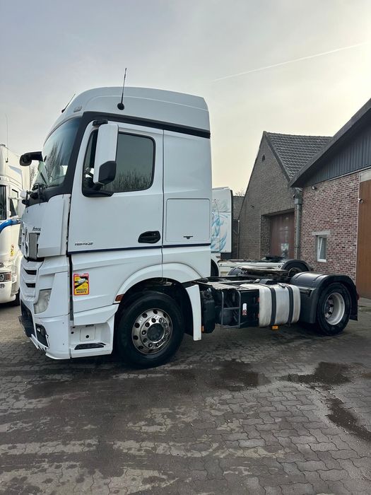 3 x Mercedes Actros 480 mil  km .2017