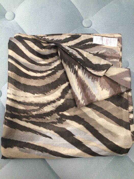 Szal apaszka jedwabna Topshop zebra