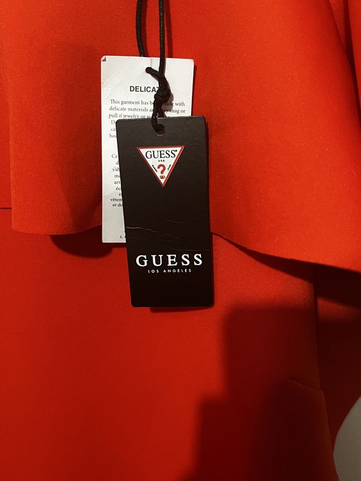 Vestido guess “los angeles” mulher