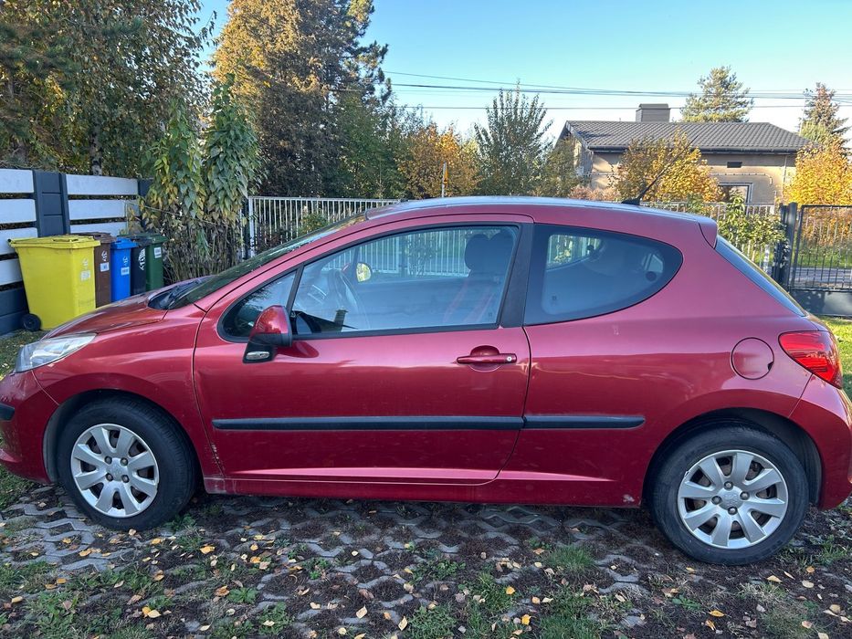 Peugeot 207