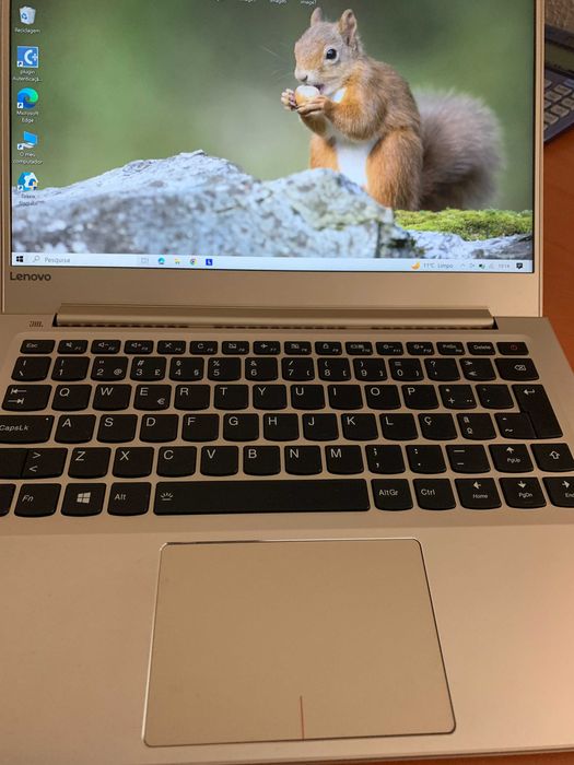 Portátil  Lenovo ideapad core i5-7200U CPU 2.50GHz