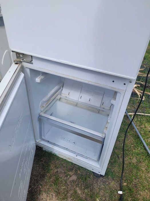 Lodówko zamrażarka wysoka