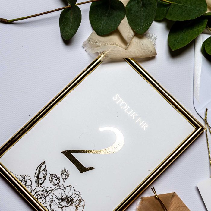 Numerki na stół weselny w stylu GLAMOUR golden rose