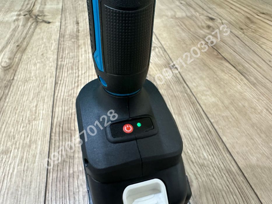 Аккумуляторный секатор Makita DMT50 без аккумулятора и зарядки 20/30мм