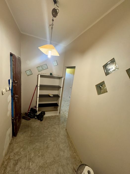 Biuro Lokal Handlowo-Usługowy W Centrum 24m²