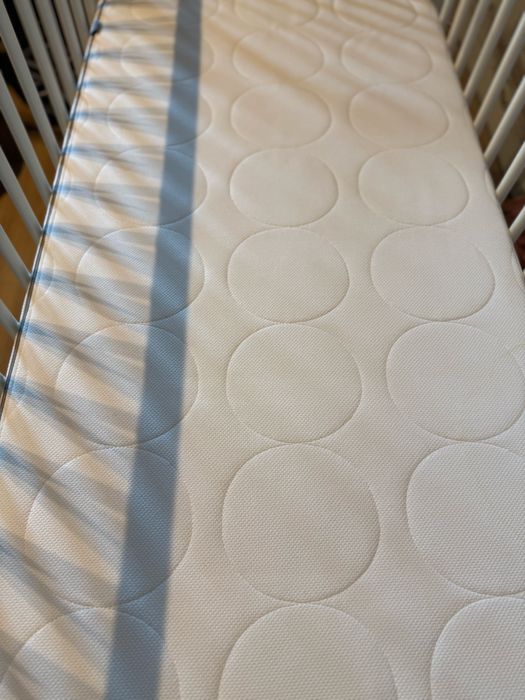 Lóżeczko Ikea biale