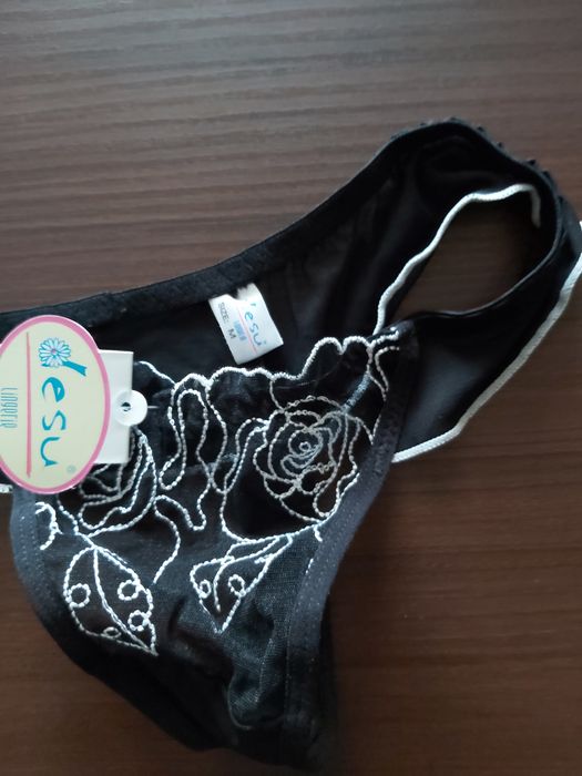 Stringi damskie, 2szt, nowe