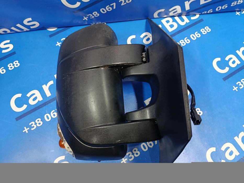 Дзеркало дверей бічне праве Renault master 3  Мастер