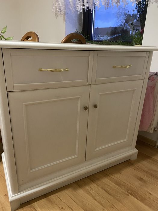 Komoda z dwoma szufladami