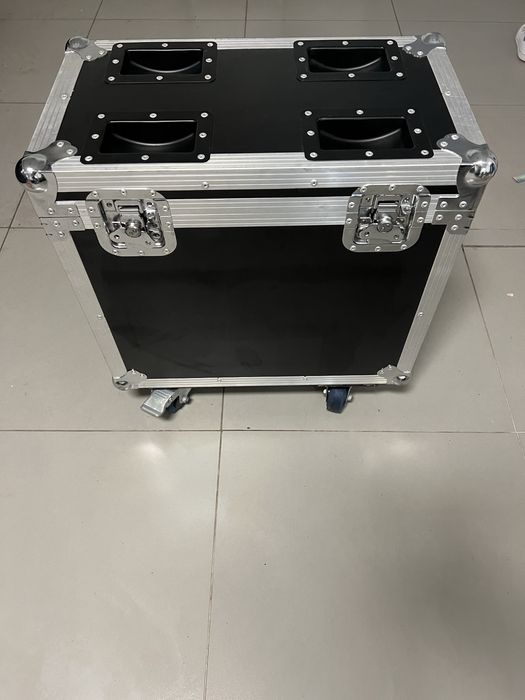2x Moving Head Led Beam 200 w + Flightcase