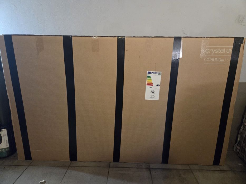 Tv Samsung 65 cali Crystal uhd