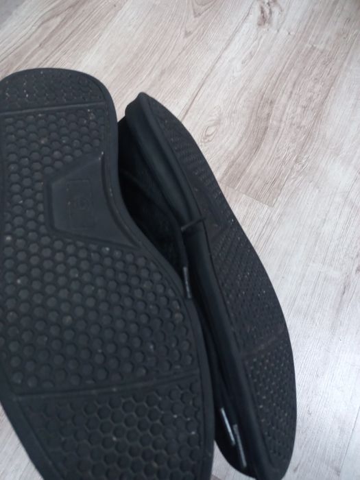 Buty młodzieżowe męskie 41