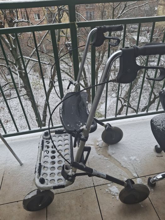 Chodzik I krzesełko do kapieli