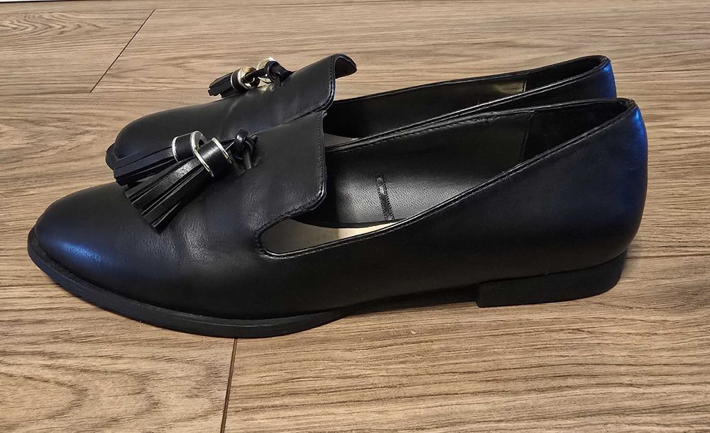 Loafersy czarne Zara rozm. 39