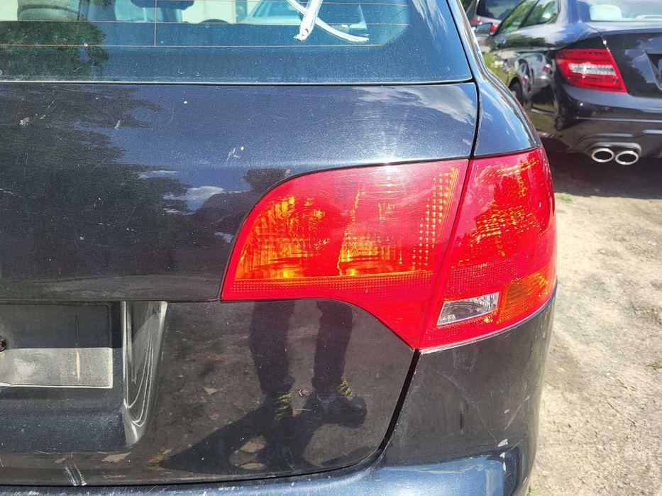 Audi A4 B7 Avant tylne lampy