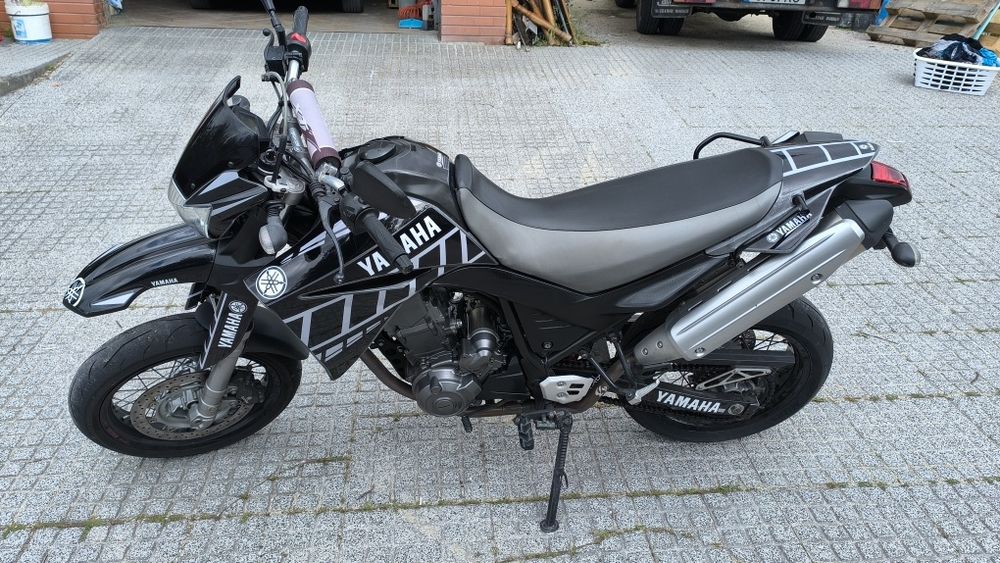 Yamaha xt660x ..