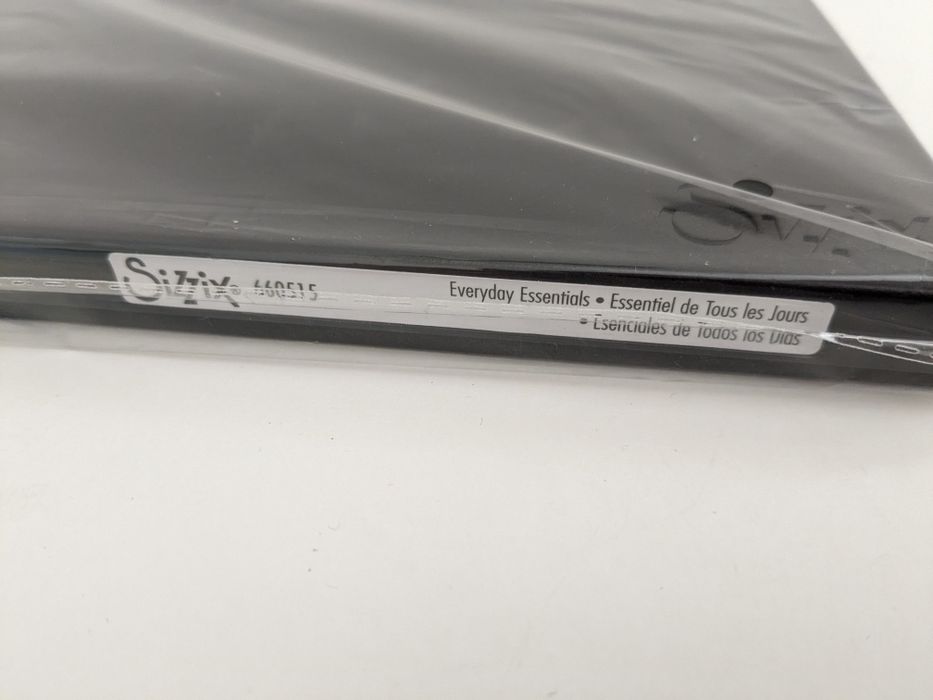 Sizzix 660515 Everyday Essentials scrapbooking