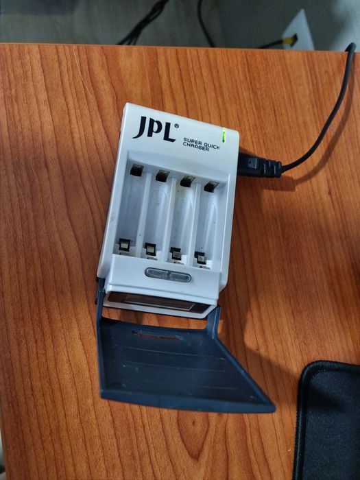 Carregador de pilhas