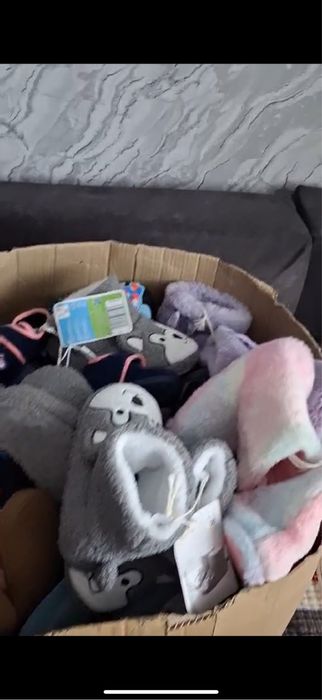 Дитячі капці та взуття  опт сток