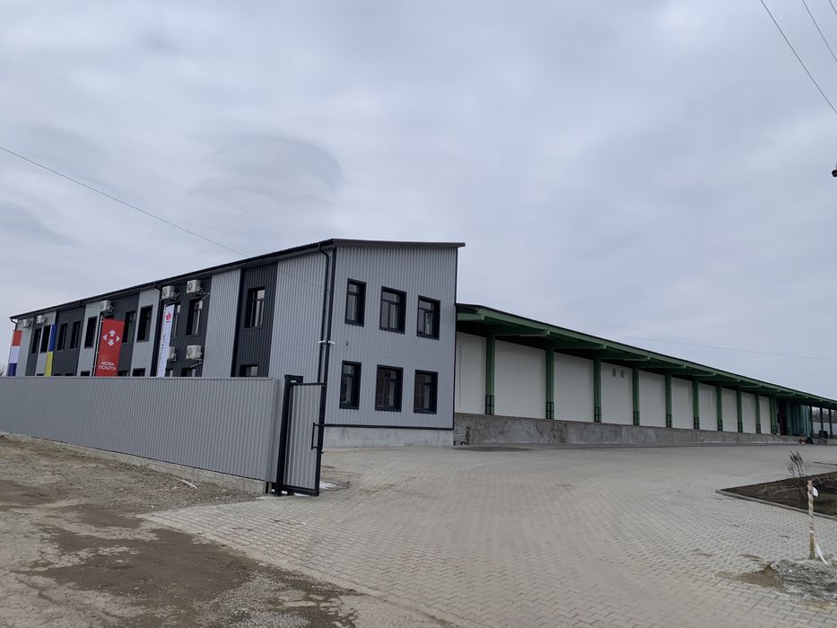 Продаж: Склад ( виробництво ) 4000м + 350м Офісів + 1,2 га територія