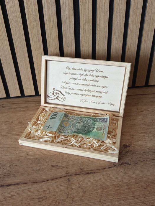 Personalizowane pudełko ślubne na pieniądze z grawerem