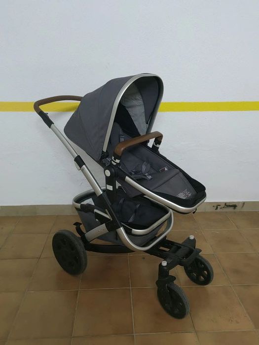 Carrinho  de bebe Joolz Geo Duo com alcofa - dá para 2 bebes