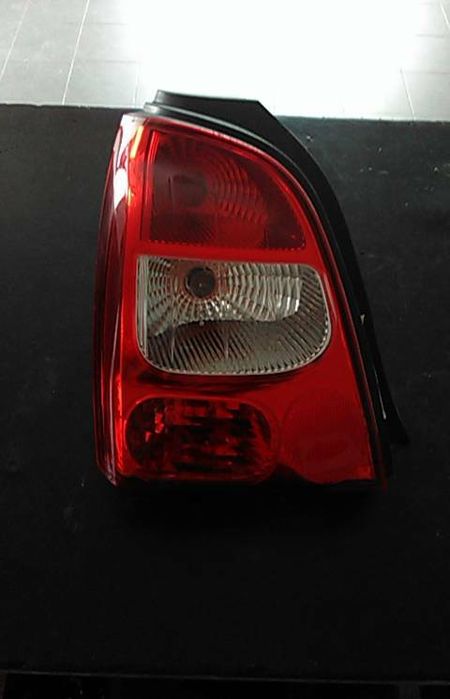 Farolim esquerdo RENAULT Twingo II (CN0_)
