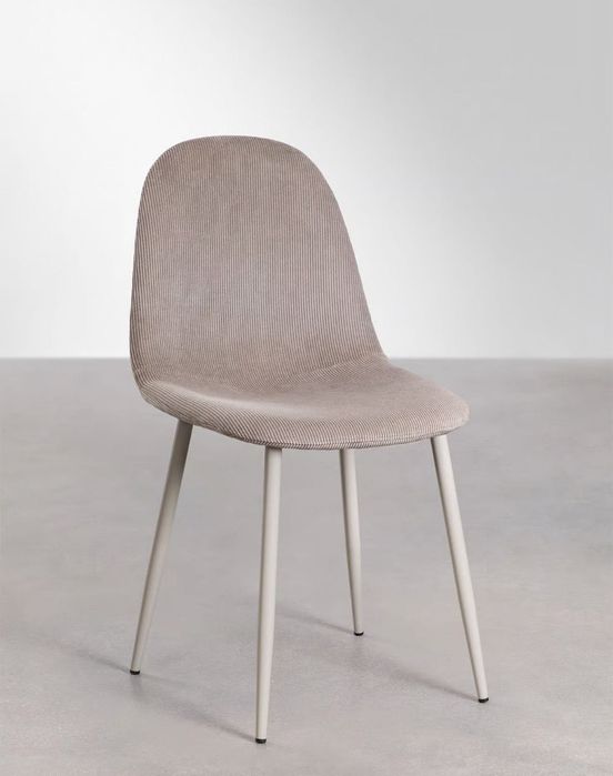 mobilia para casa, cama, mesa 4\6 lugares com 4 cadeiras