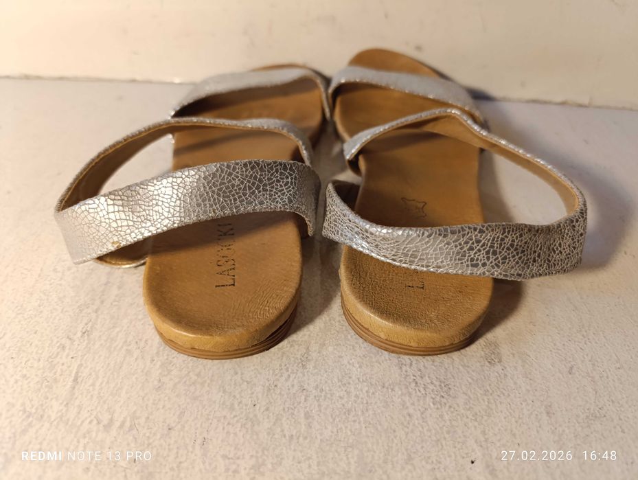 sandały skórzane Lasocki
