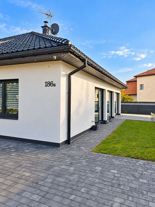 House in Tychy, Wartogłowiec - View 2