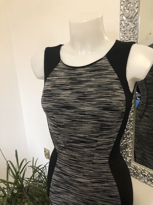 Sukienka długa midi