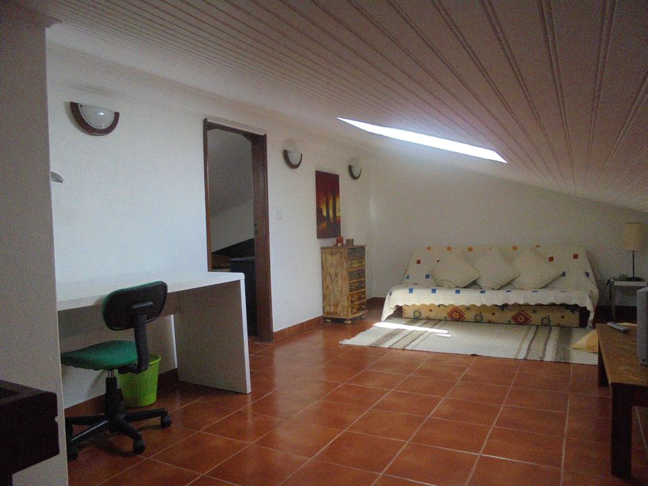 Quarto para arrendamento mensal