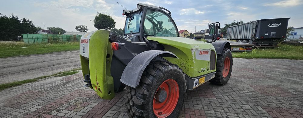 Ladowarka teleskopowa Claas scorpion variopower 7040 rok 2013 z niemiec