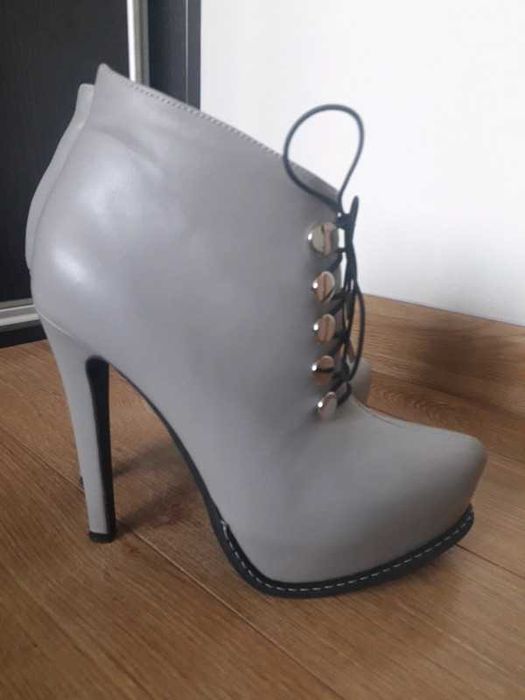 botki szpilki buty na obcasie Kazar