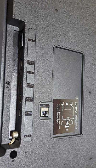 50" Crystal UHD CU7025 (4K Smart TV - 2024)