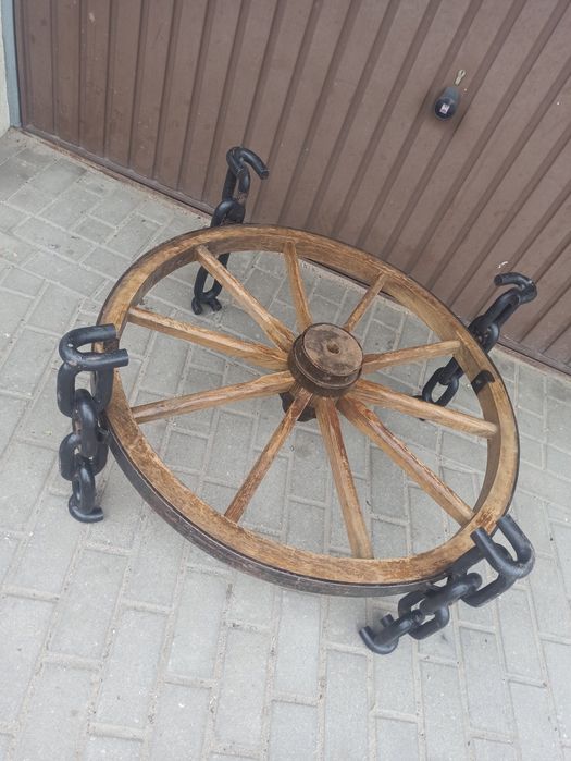 Stół,koło od wozu drabiniastego średnica ok 90 cm