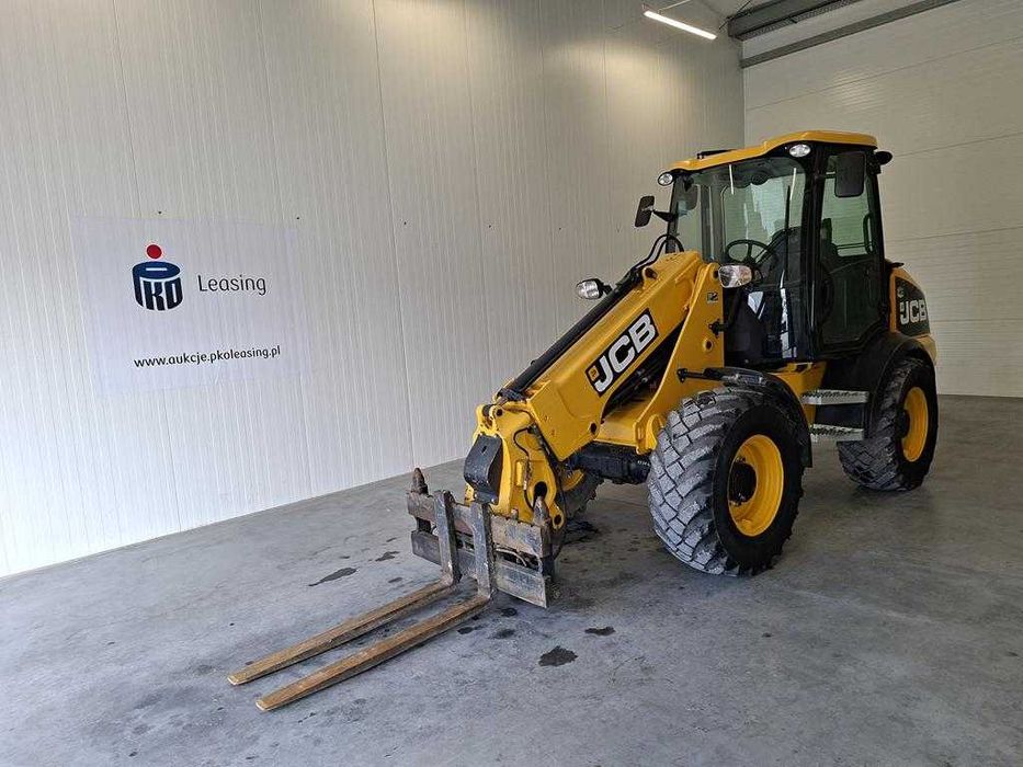 Ładowarka teleskopowa JCB TM 220