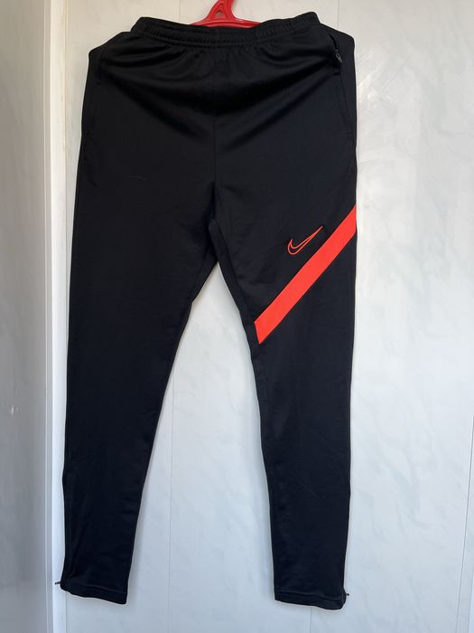 Штани від Nike оригінал